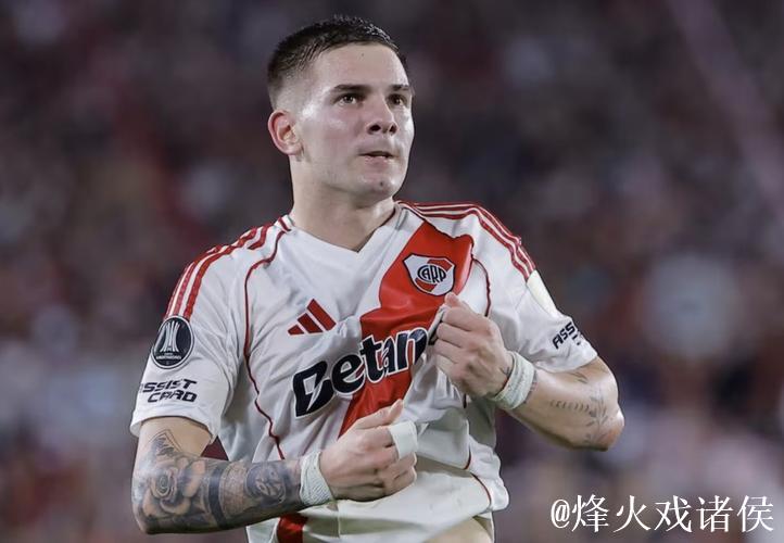 迪亚斯重返国家队迎接国王杯，马斯坦托诺机会再现